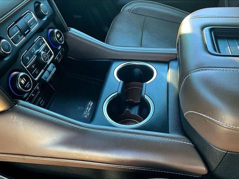 Used 2021 Chevrolet Tahoe High Country image 19