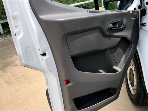 Used 2020 Ford Transit 250 Low Roof RWD image 19