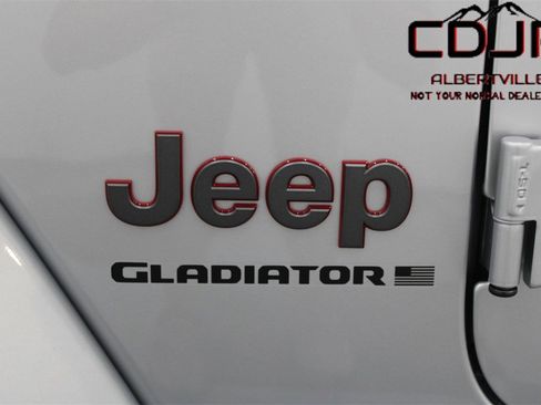 Used 2023 Jeep Gladiator Rubicon w/ Cold Weather Group image 51
