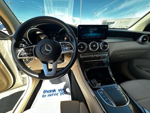 Used 2022 Mercedes-Benz GLC 300 4MATIC image 14