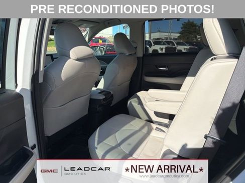 Used 2024 Toyota Grand Highlander AWD image 19