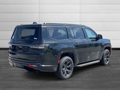 New 2026 Jeep Grand Wagoneer 4WD image 3