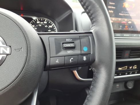 Used 2023 Nissan Rogue SV w/ SV Premium B Package AWD/4WD image 23