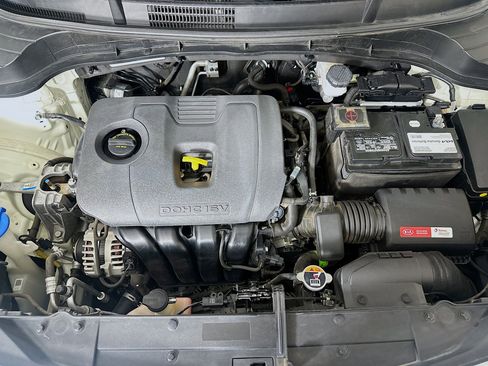 Used 2021 Kia Soul LX image 30