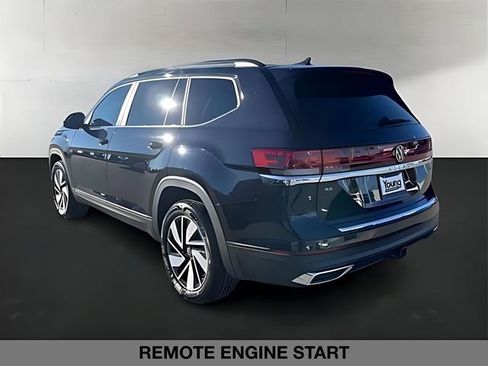 Used 2025 Volkswagen Atlas SE image 5