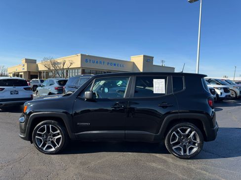 Used 2021 Jeep Renegade Sport image 24