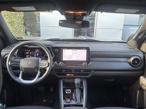 Used 2026 Chevrolet Colorado Trail Boss image 6