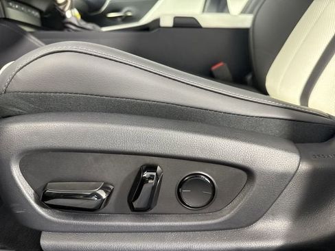 New 2025 Lexus ES 350 F Sport image 21