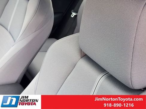 Used 2024 Toyota Corolla Cross AWD Hybrid image 16