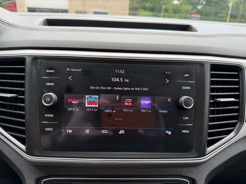 Used 2019 Volkswagen Atlas SE w/ Panoramic Sunroof Package AWD/4WD image 25