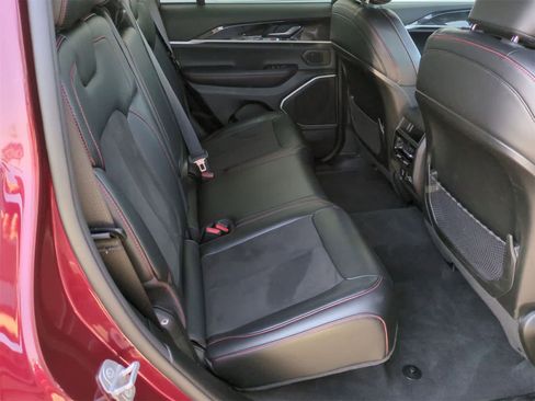 Certified 2022 Jeep Grand Cherokee Trailhawk image 20