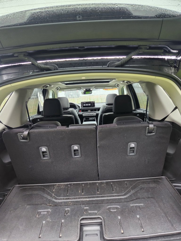 Used 2026 Honda Pilot Elite image 17