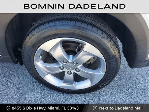 Used 2022 Honda HR-V LX image 9