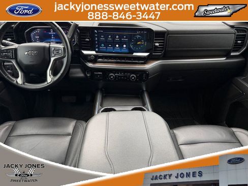 Used 2024 Chevrolet Silverado 2500 LT w/ Z71 Sport Edition AWD/4WD image 13