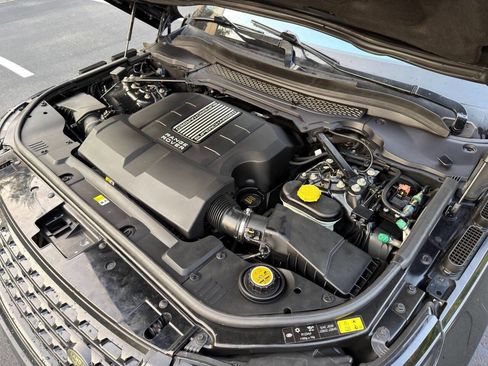 Used 2014 Land Rover Range Rover Long Wheelbase Supercharged image 34