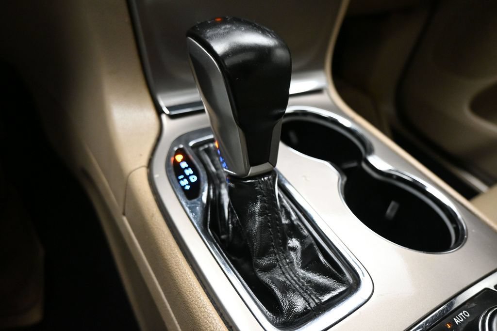 Used 2021 Jeep Grand Cherokee Limited AWD/4WD image 21