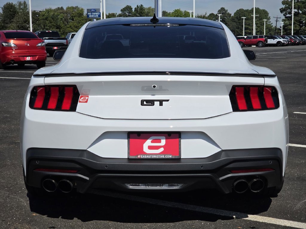 Used 2026 Ford Mustang GT w/ Mustang Nite Pony Package RWD image 7