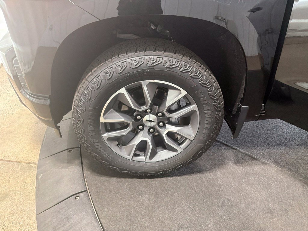 Certified 2021 Chevrolet Silverado 1500 RST w/ All Star Edition Plus AWD/4WD image 39
