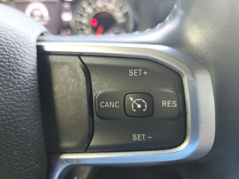 Used 2023 RAM 1500 Laramie AWD/4WD image 38