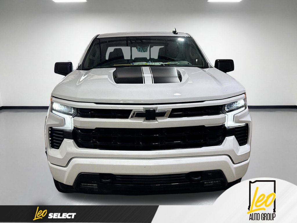 Used 2024 Chevrolet Silverado 1500 RST w/ Rally Edition AWD/4WD image 2