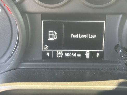 Used 2021 Chevrolet Silverado 1500 Custom AWD/4WD image 19