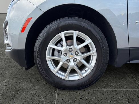 Used 2024 Chevrolet Equinox LT w/ LPO, Floor Liner Package AWD/4WD image 4