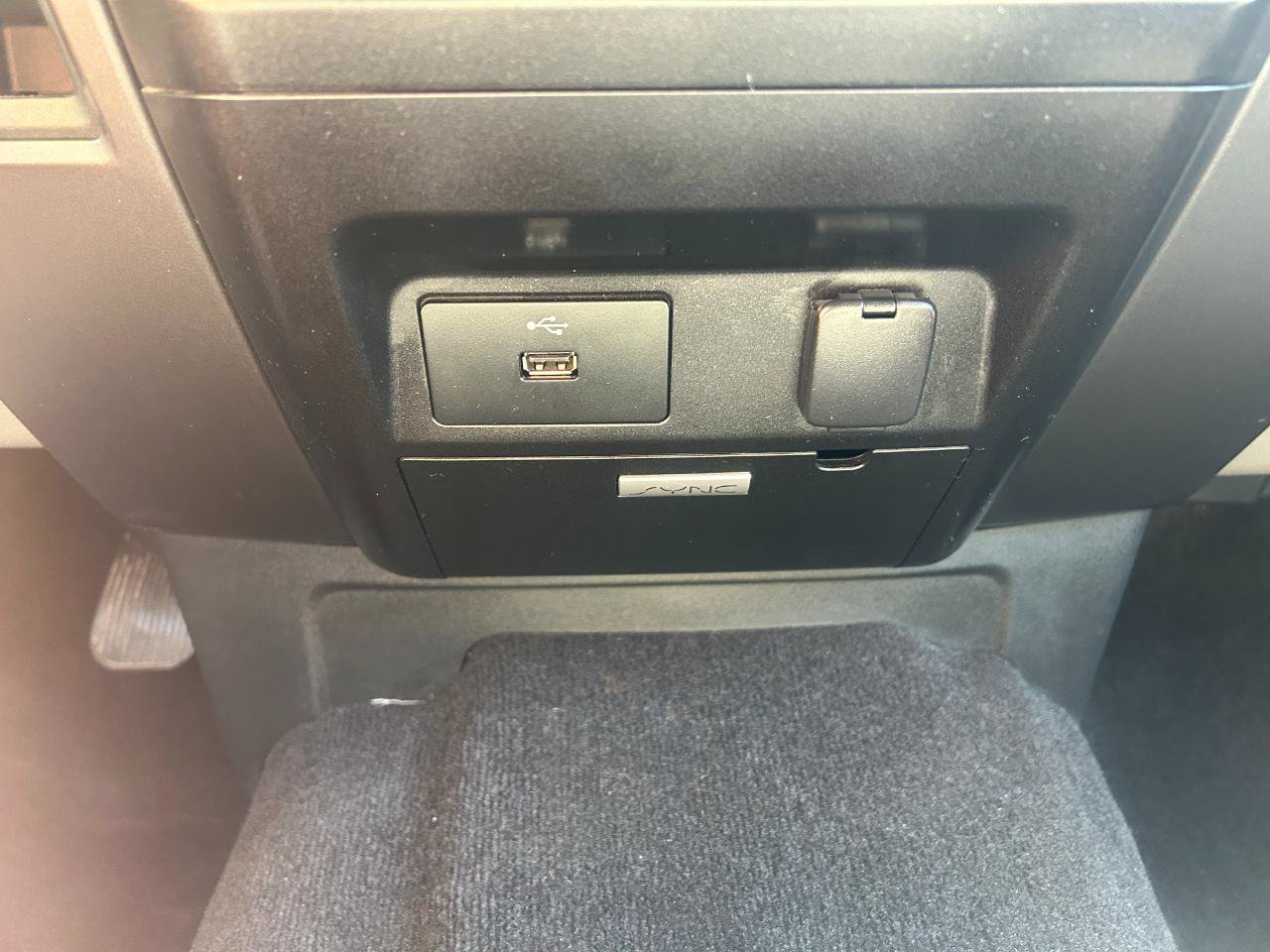 Used 2018 Ford F150 XLT AWD/4WD image 18