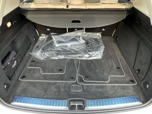 Certified 2025 Mercedes-Benz GLE 350 4MATIC image 24