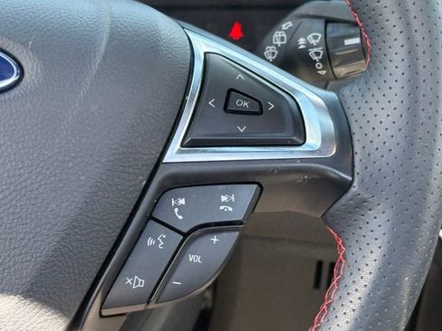 Used 2024 Ford Edge ST-Line AWD/4WD image 11