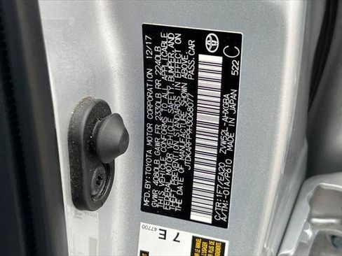 Certified 2017 Toyota Prius Prime Advanced w/ Carpet Mat Package FWD image 34