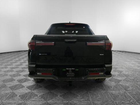 Used 2025 Hyundai Santa Cruz SEL image 4