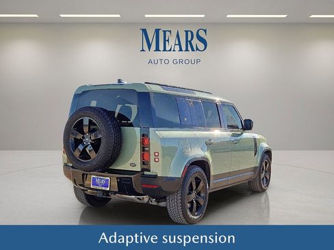 Used 2023 Land Rover Defender 110 75th Limited Edition image 6