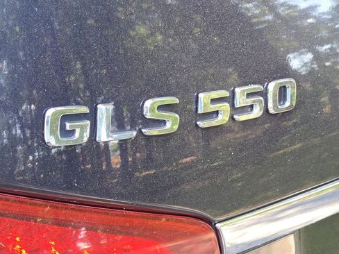 Used 2017 Mercedes-Benz GLS 550 4MATIC w/ Driver Assistance Package image 47