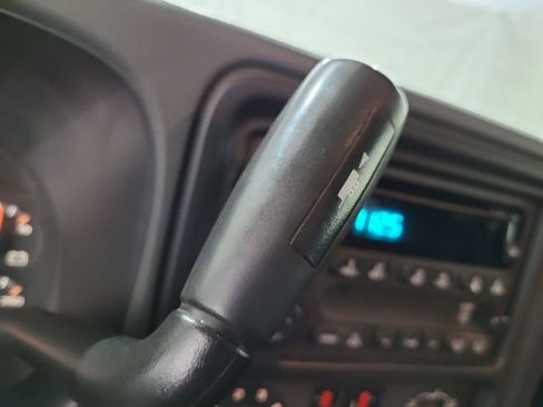 Used 2005 Chevrolet Silverado 1500 LS w/ Light Duty Power Package image 28