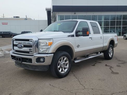 Used 2011 Ford F350 Lariat w/ Lariat Ultimate Pkg image 2