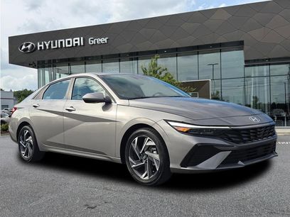 Certified 2024 Hyundai Elantra SEL w/ Convenience Package