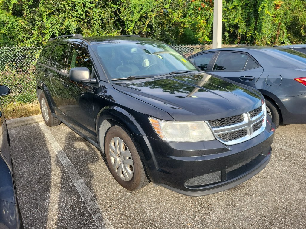 Used 2018 Dodge Journey SE FWD image 2