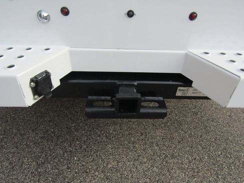 Used 2025 RAM 3500 Tradesman w/ Chrome Appearance Group image 10