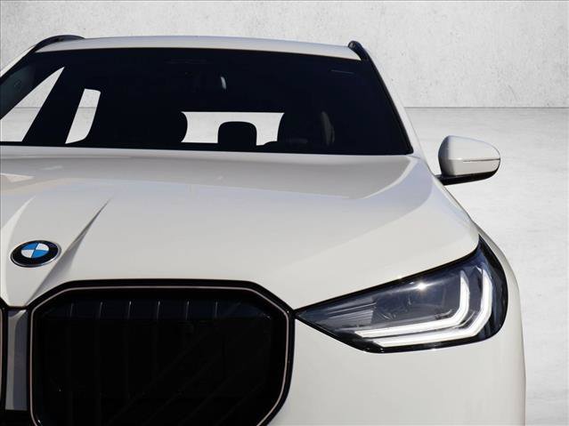 Used 2026 BMW X3 xDrive30i w/ Premium Package AWD/4WD image 2