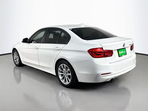 Used 2018 BMW 320i Sedan RWD image 7