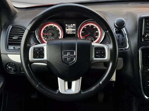 Used 2013 Dodge Grand Caravan R/T w/ Safety Sphere Group FWD image 27