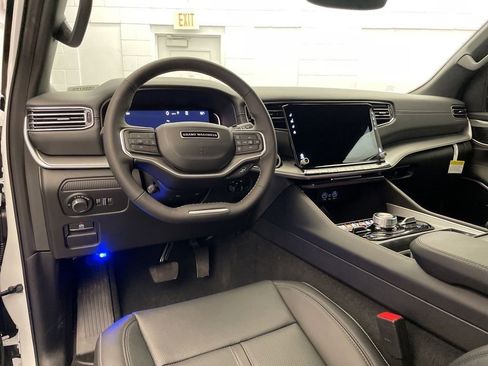 New 2026 Jeep Grand Wagoneer Summit AWD/4WD image 13