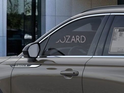 New 2026 Lincoln Corsair Premiere FWD image 21