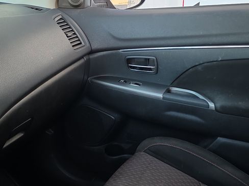 Used 2019 Mitsubishi Outlander Sport SE image 22