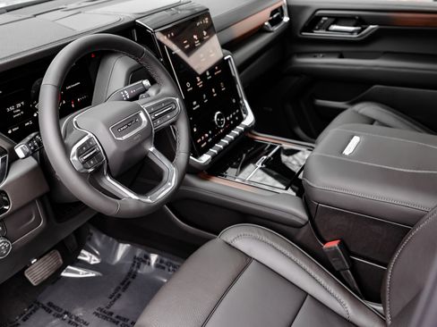 New 2026 GMC Yukon XL Denali image 16