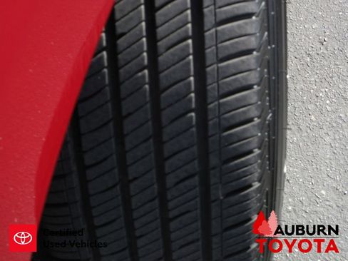 Certified 2025 Toyota Camry LE image 5