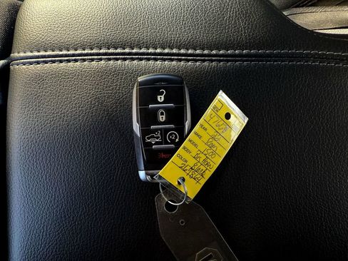 Used 2023 RAM 1500 Big Horn image 31