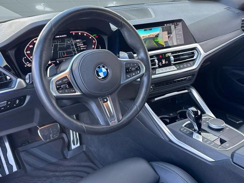 Used 2023 BMW M440i Coupe w/ Premium Package image 27