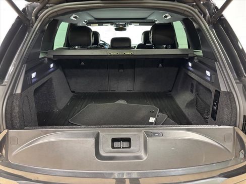 Used 2024 Land Rover Range Rover SE image 43
