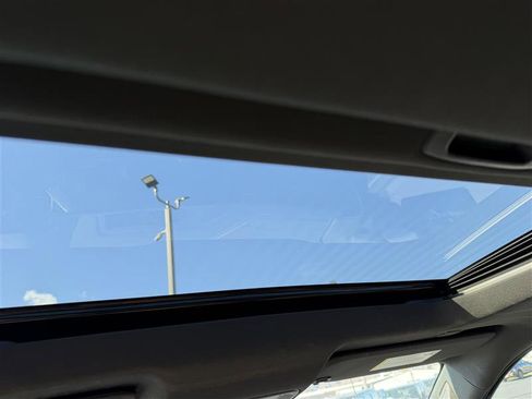 Used 2024 Chevrolet Silverado 3500 High Country w/ High Country Premium Package image 12